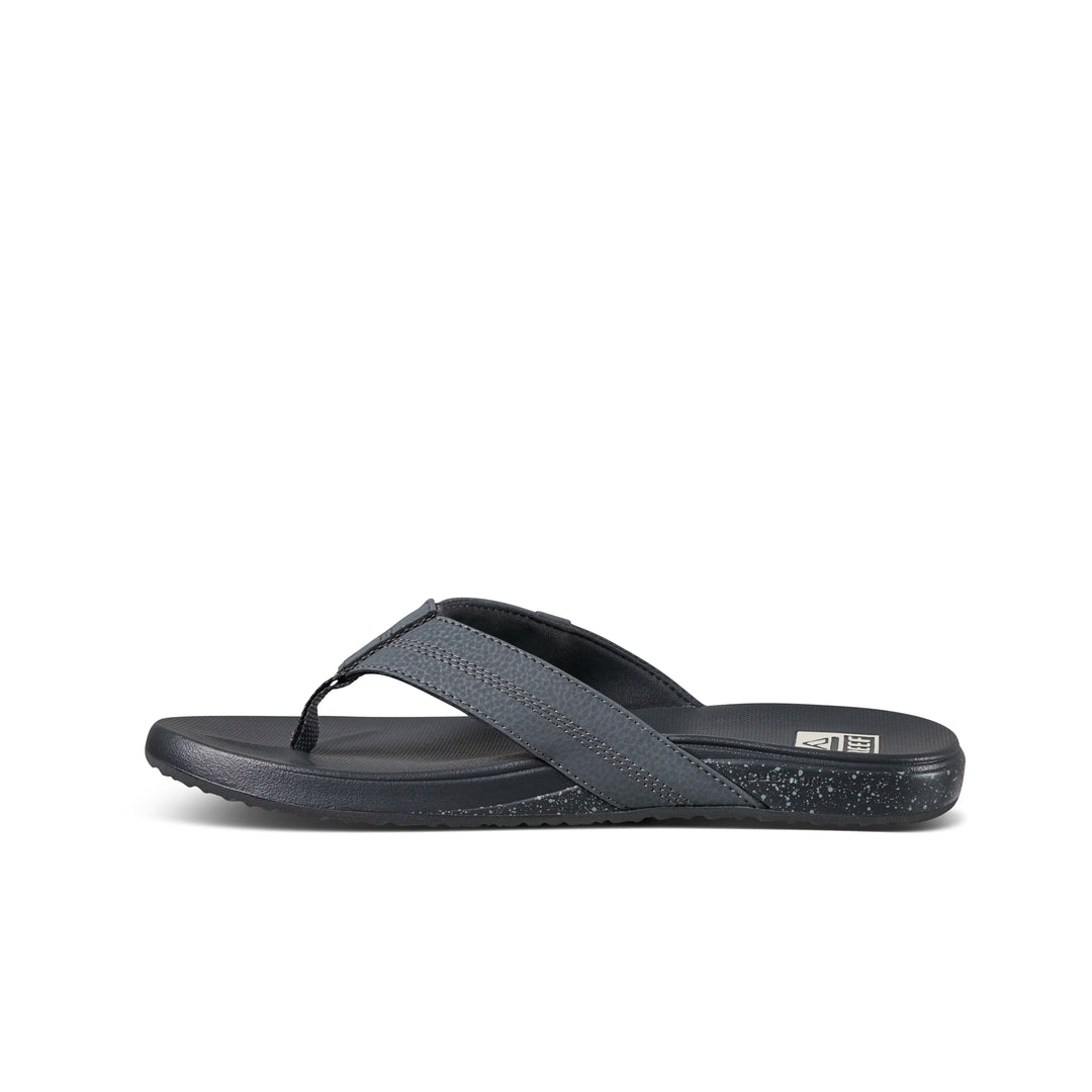 Reef Cushion Phantom Dark Grey 3