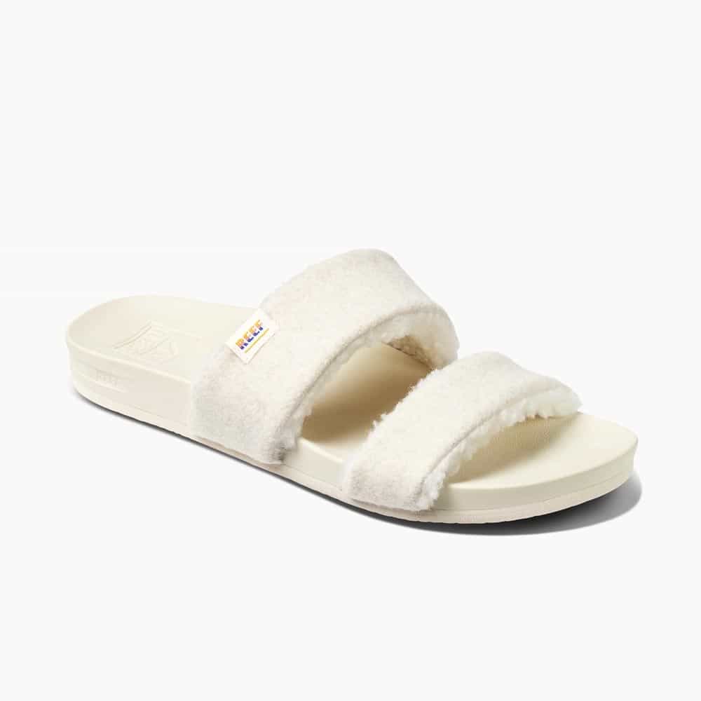 Reef Cushion Vista Snuggles Desert Sand 2