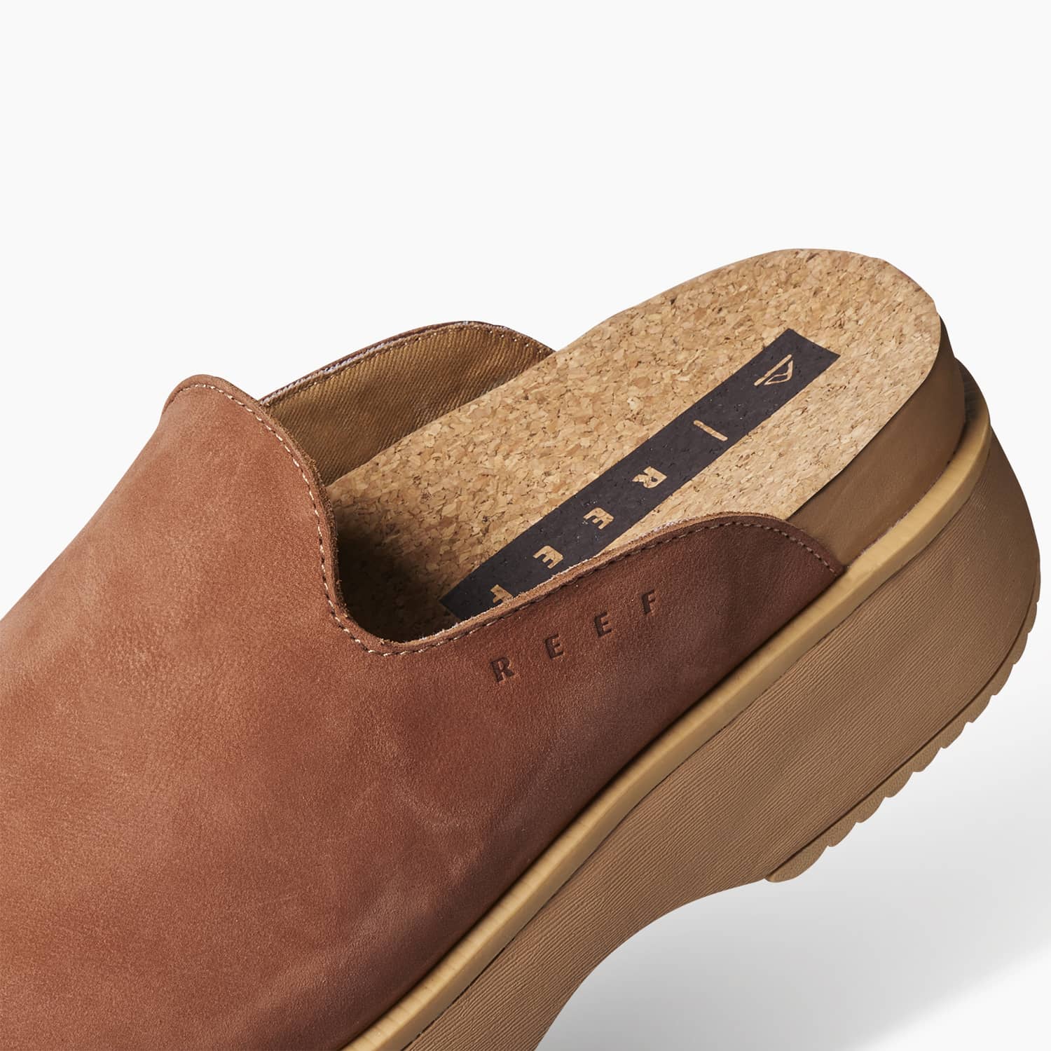 Reef Cushion Liana Caramel - Reef.eu
