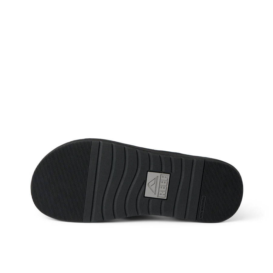 Reef Ojai Classic Black Suede 4