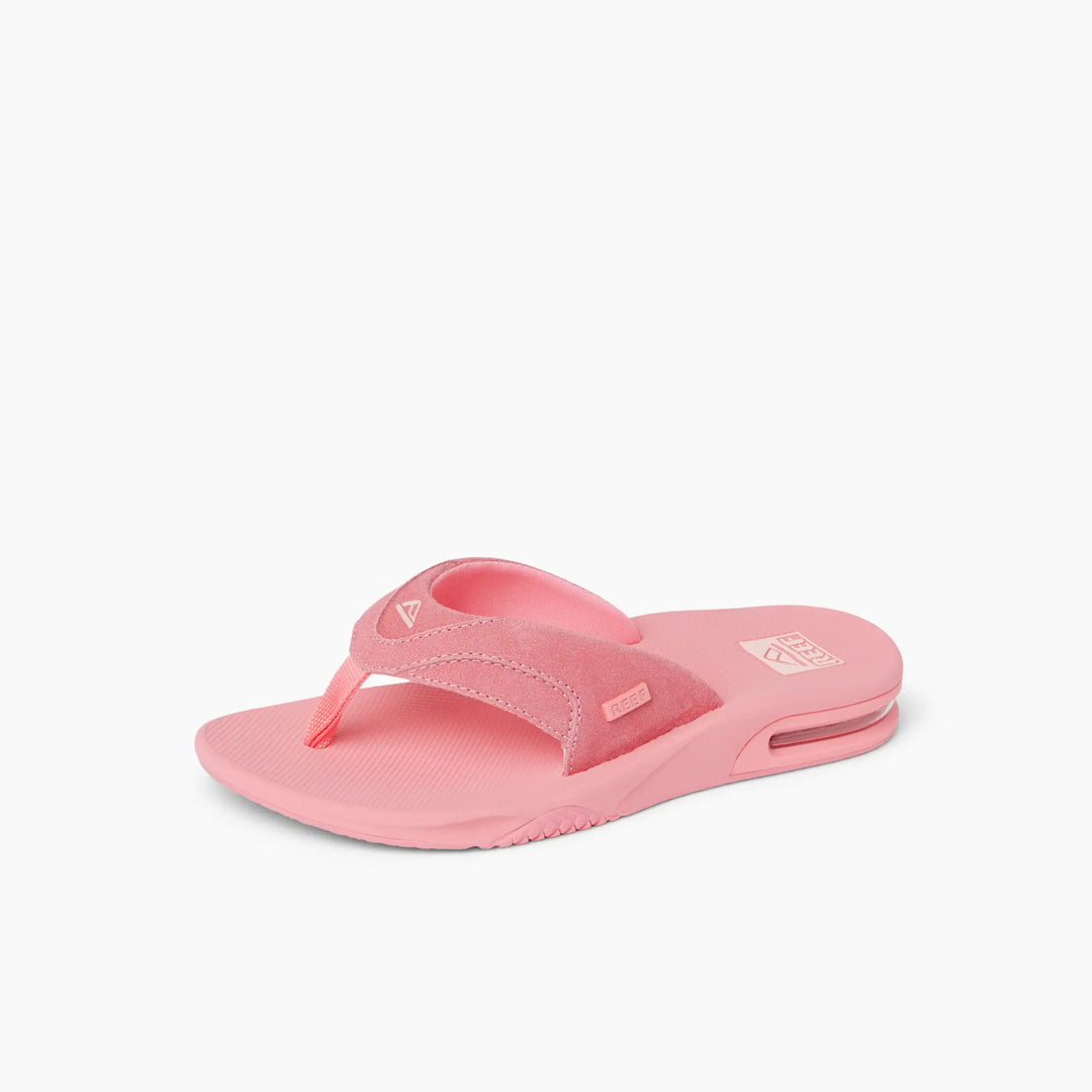 Reef Fanning Strawberry Suede 3