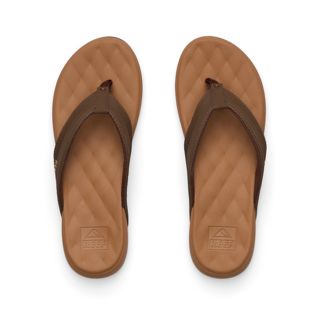 Reef Cushion Melody Chocolate Lion 1