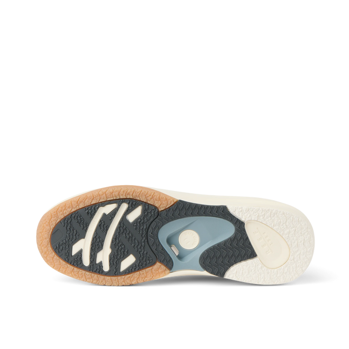 Reef Fanning Black White Gum thumbnail 4