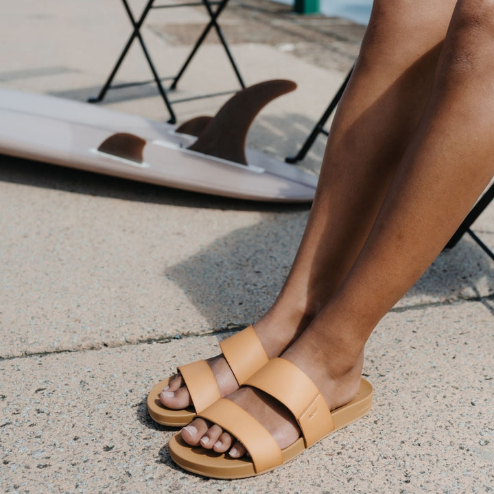 Reef Cushion Vista Natural thumbnail 2